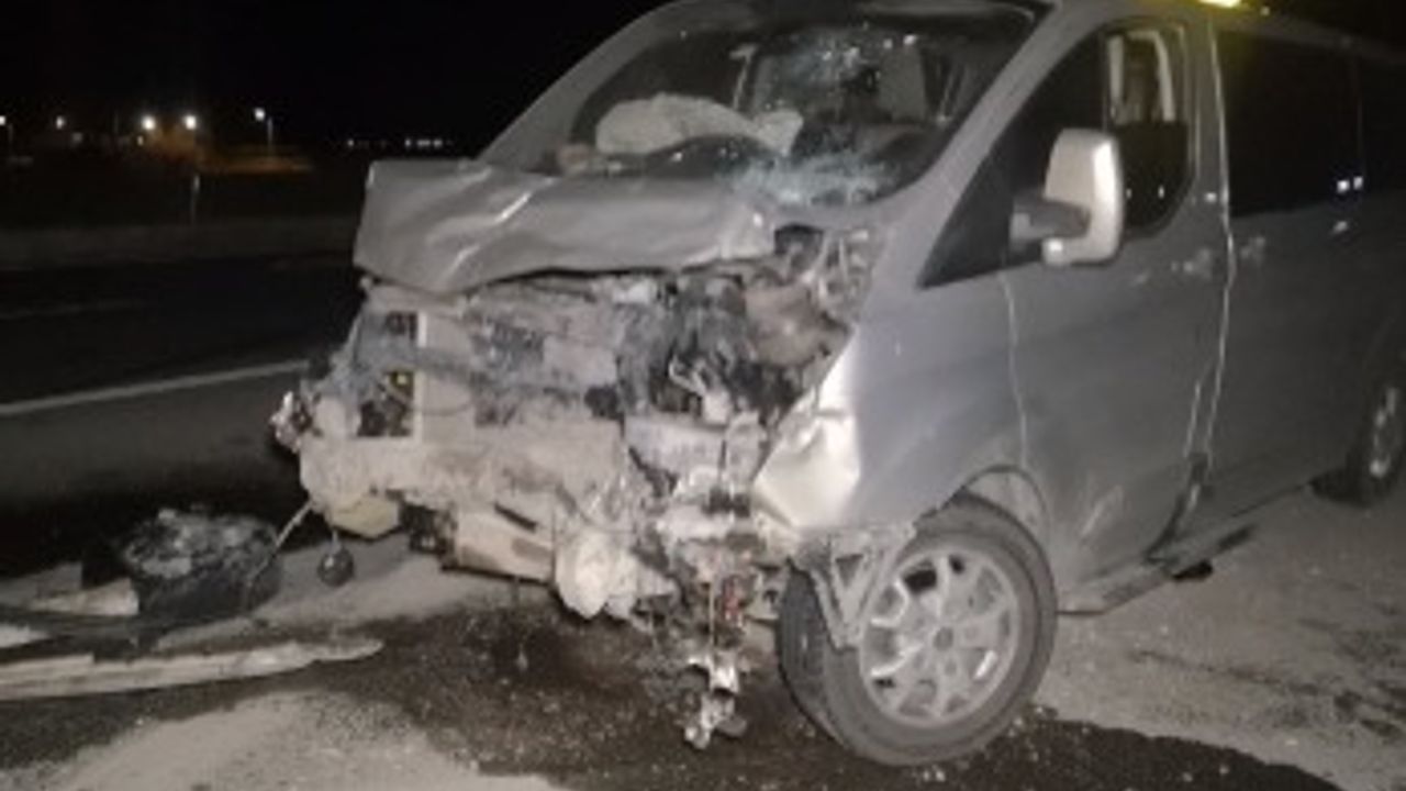 Aksaray-Konya Yolunda Kaza 5 Yaralı