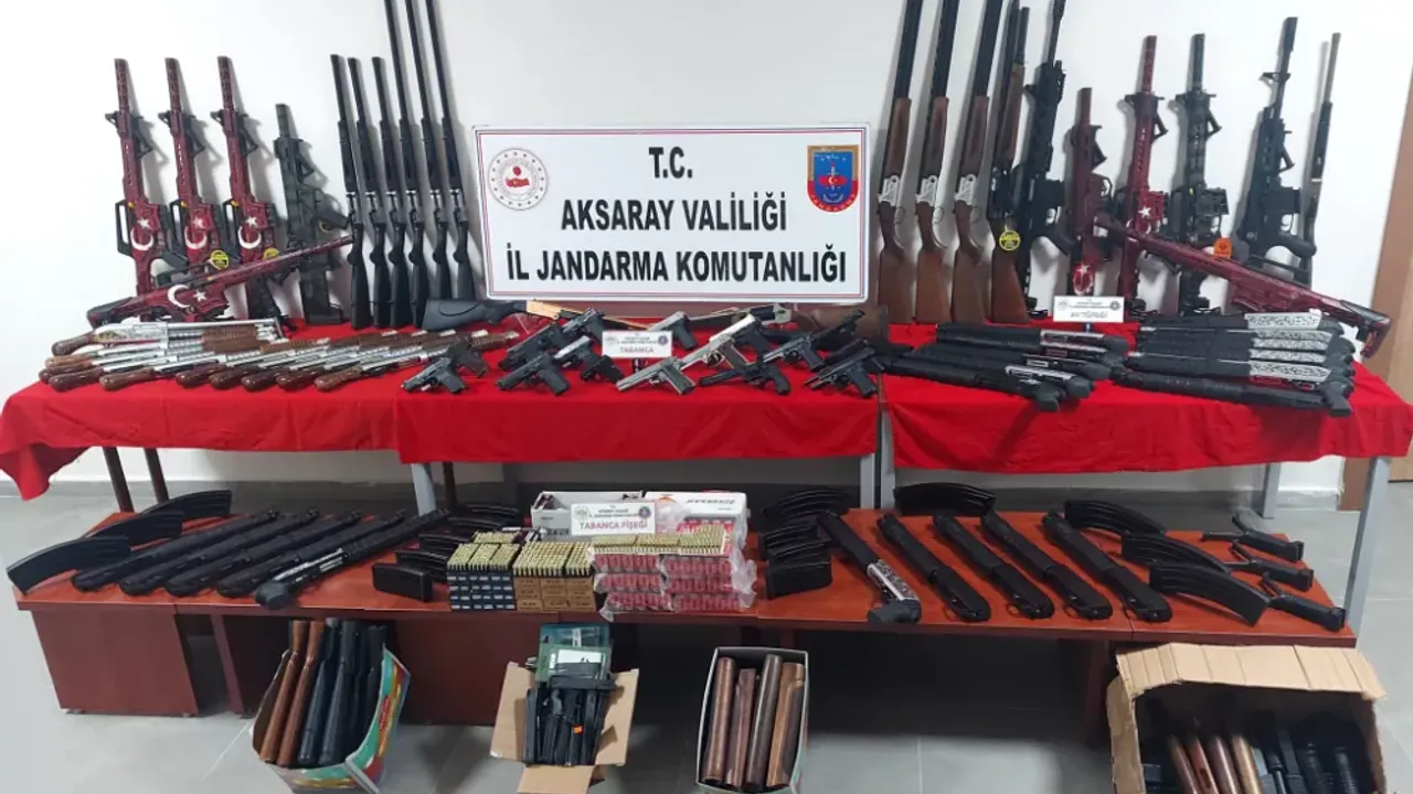 Aksaray Jandarmasından Silah Kaçakçısına Büyük Darbe