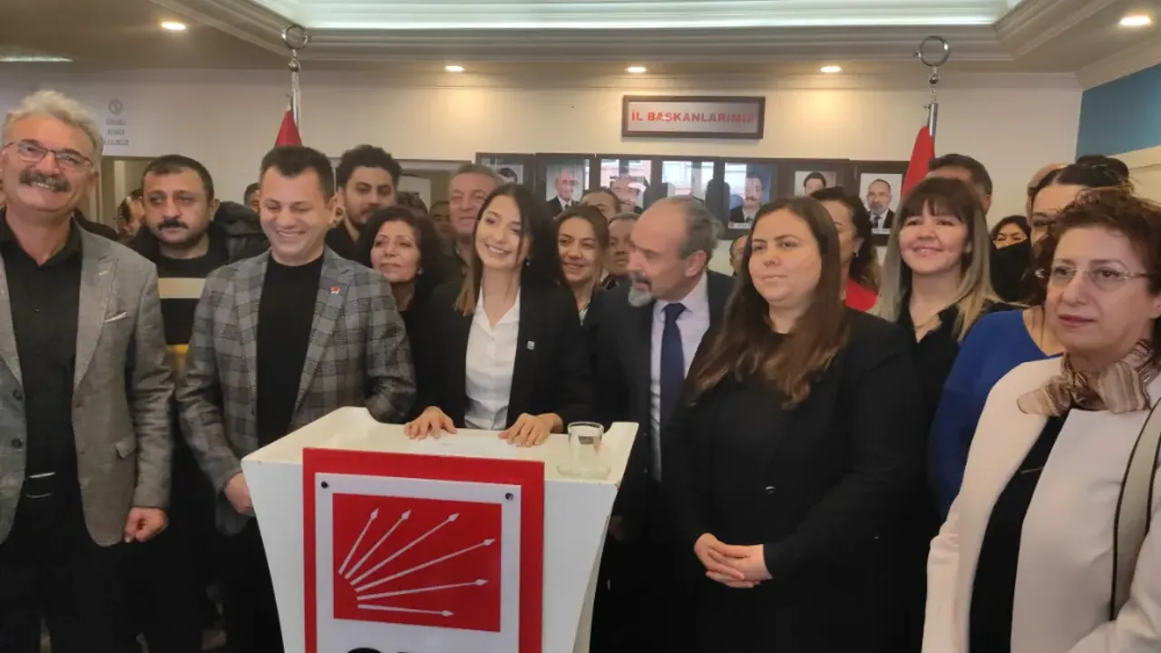 CHP Belediye Başkan Adayı Pelin Yıldırım Demir Benim Bir Aksaray Hayalim Var Dedi.