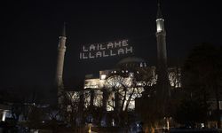 Ayasofya-i Kebir Camii'nde 88 yıl sonra ilk teravih namazı kılınacak