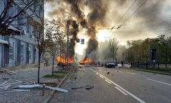 Ukrayna'nın başkenti Kiev'e Rus saldırısında 8 kişi öldü, 24 kişi yaralandı
