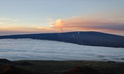 Hawaii'deki Mauna Loa Yanardağı ana otoyol için tehlike oluşturmuyor