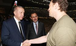 Cumhurbaşkanı Erdoğan, 2022 FIFA Dünya Kupası final maçında Elon Musk ile görüştü