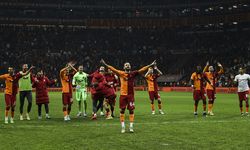 Galatasaray, Süper Lig'de sezonun ilk devresini zirvede bitirdi