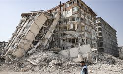 Kahramanmaraş merkezli depremlerde 45 bin 89 kişi hayatını kaybetti