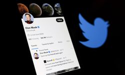 Elon Musk Twitter'da "mavi tik" onay sisteminin tüm dünyada kullanılabileceğini duyurdu