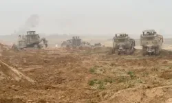 İsrail askerleri Gazze topraklarında