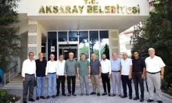 AKSARAY MUHTARLAR DERNEĞİ BAŞKANI FİKRET DAĞ VE YENİ SEÇİLEN MUHTARLAR BELEDİYE BAŞKANI DR. EVREN DİNÇER’İ ZİYARET ETTİ