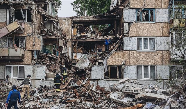 Ukrayna'da Rusya'nın saldırılarında 231 çocuk öldü