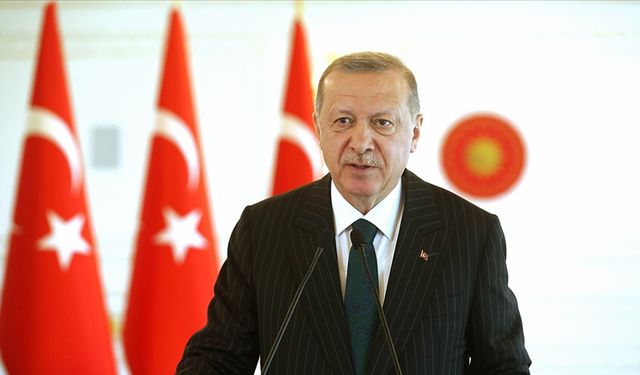 Cumhurbaşkanı Erdoğan: Bayramın barışa, huzura ve esenliğe vesile olmasını diliyorum