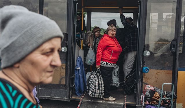 Ukrayna'daki ve diğer çatışmalarda yerinden edilenlerin sayısı 100 milyonu geçti