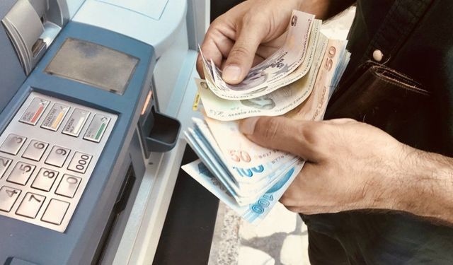 En düşük emekli aylığı için asgari ücret talebi!