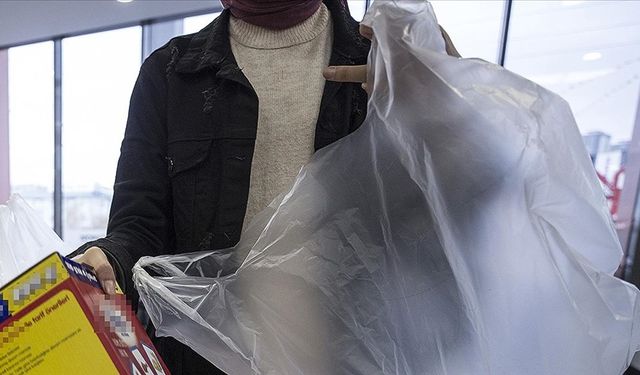 Plastik poşetten 3,5 yılda 3,8 milyar lira tasarruf edildi