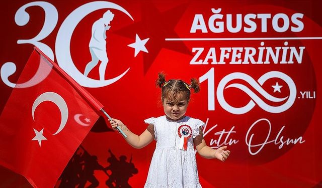 Büyük Zafer'in 100. yılı coşkuyla kutlanıyor