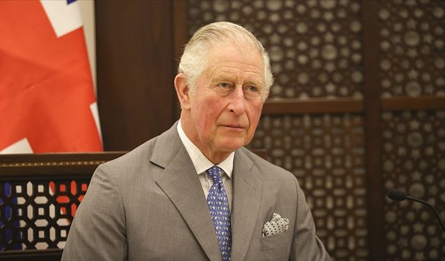 Charles, İngiltere'nin resmen yeni kralı ilan edildi