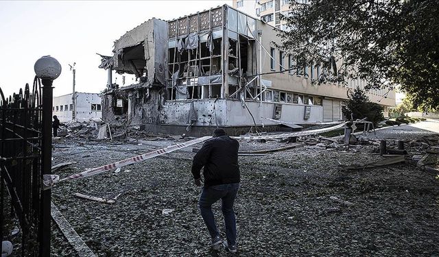 Rus güçleri, Ukrayna'nın Harkiv şehrini vurdu