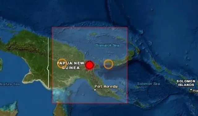 Papua Yeni Gine'de 7,6 büyüklüğünde deprem