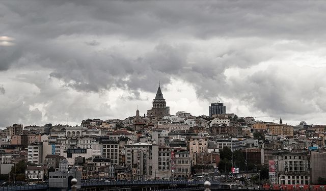 İstanbul'un birçok bölgesinde yağış etkili oluyor