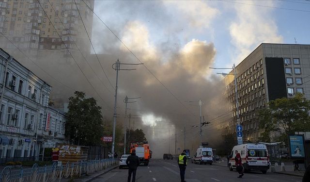 Ukrayna'nın başkenti Kiev'e insansız hava araçlarıyla saldırılar düzenlendi