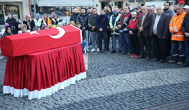 Ordu'da köpeklerden kaçarken aracın çarpması sonucu ölen işçi için tören düzenlendi