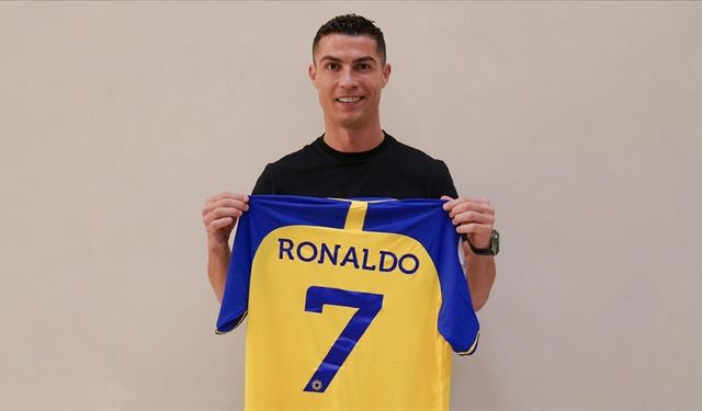 Ronaldo yıllık maaşı en yüksek sporcu olacak