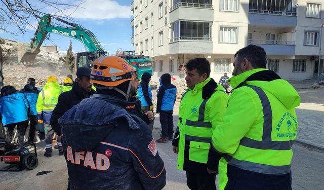 AKSARAY BELEDİYESİ DEPREM BÖLGESİNE ÇADIR KENT KURACAK