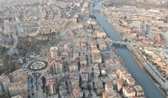 Deprem bölgesinde işten çıkarma yasağı