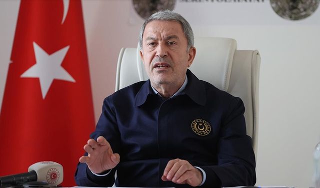 Bakan Akar: MSB, ilk andan itibaren milletinin yanına koştu