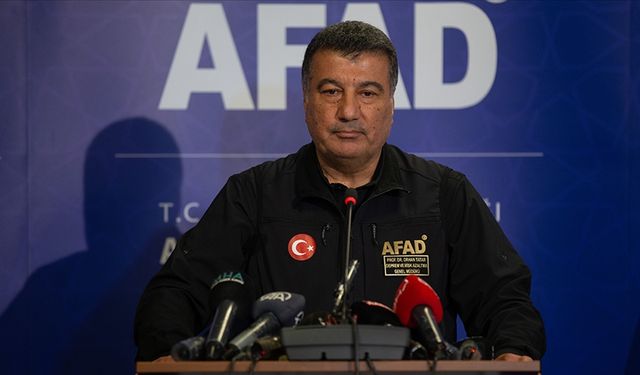 AFAD: Bölgede herhangi bir lav akması, volkanik kül, petrol veya gaz çıkışı olmadığı gözlemlendi