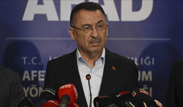 Cumhurbaşkanı Yardımcısı Oktay: 1600'ün üzerinde ilave arama kurtarma ekiplerini Hatay'a gönderiyoruz