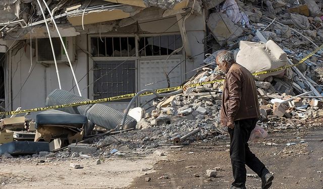 Depremzedelere bağışlarda "taklit hesapla" dolandırıcılık uyarısı