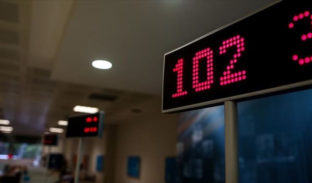 Deprem bölgesindeki 870 banka şubesinden 448'i fiziki hizmet veriyor