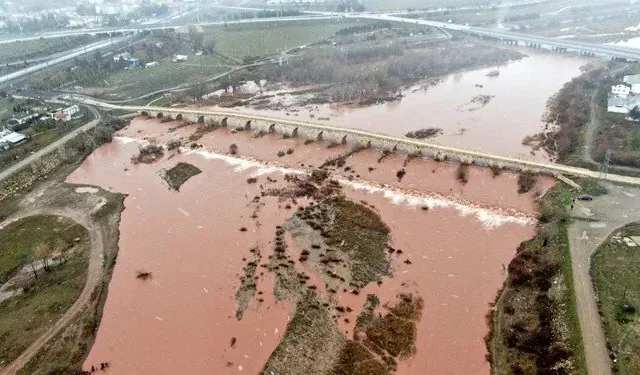 Kızılırmak kızıl oldu