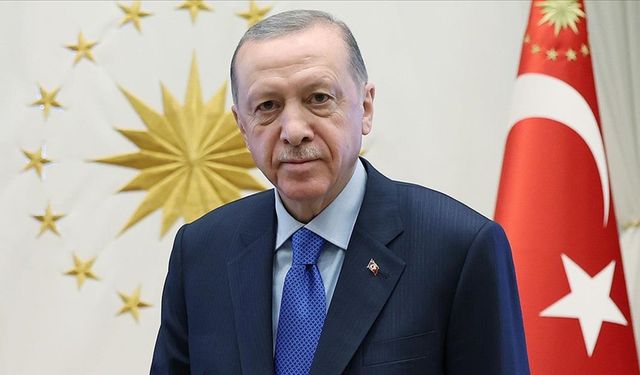 AK Parti ve MHP, Recep Tayyip Erdoğan'ın cumhurbaşkanı adaylığı için YSK'ye başvurdu