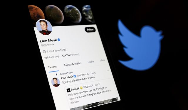 Elon Musk Twitter'da "mavi tik" onay sisteminin tüm dünyada kullanılabileceğini duyurdu