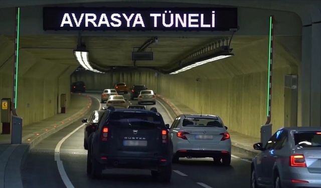 Avrasya Tüneli'nden geçiş rekoru kırıldı