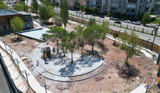 MAKAS KENT PARK’TA YENİLEME ÇALIŞMALARI DEVAM EDİYOR