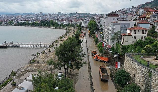 Ordu'da sağanağın yol açtığı tahribat gideriliyor