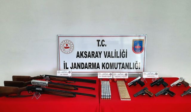 Jandarmadan 6 adrese eş zamanlı operasyon 3 gözaltı