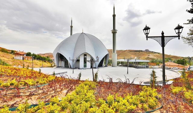 Başkan Dinçer; “önemli bir projeyi daha kazandırmanın mutluluğunu yaşıyoruz