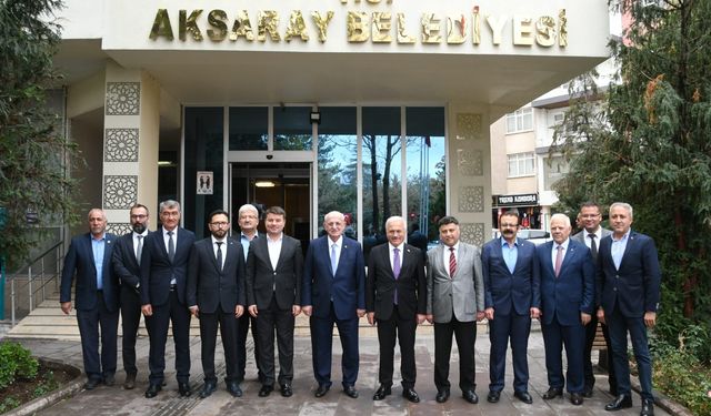 Cumhurbaşkanlığı Yüksek istişare kurulu Başkan vekili İsmail Karaman'dan başkan Dinçer'e ziyaret