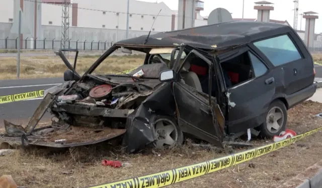 AKSARAY'DA MEYDANA GELEN TRAFİK KAZASINDA 2 KİŞİ AĞIR YARALANDI