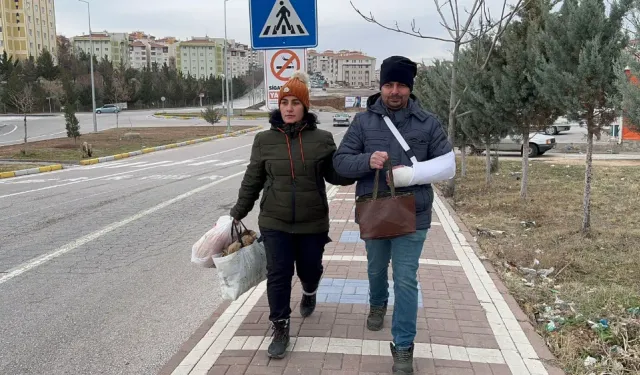 İnsanlık ölmemiş dedirten bu çifti ve muhtarını tebrik ediyoruz