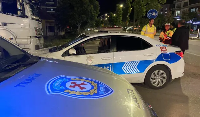 Aksaray'da şehir içi düzensiz park edilen TIR'lara cezai işlem uygulandı