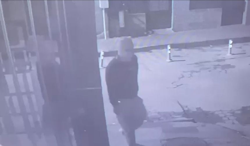 Telefon mağazasından hırsızlık yapan şahıs yakalandı