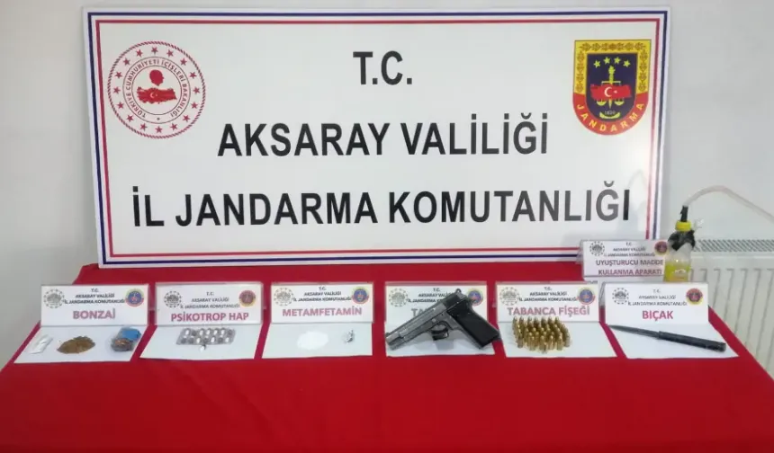 Aksaray Jandarması Uyuşturucu ve Uyaraıcı Madde Ticareti yapan 2 Kişiyi Yakaladı